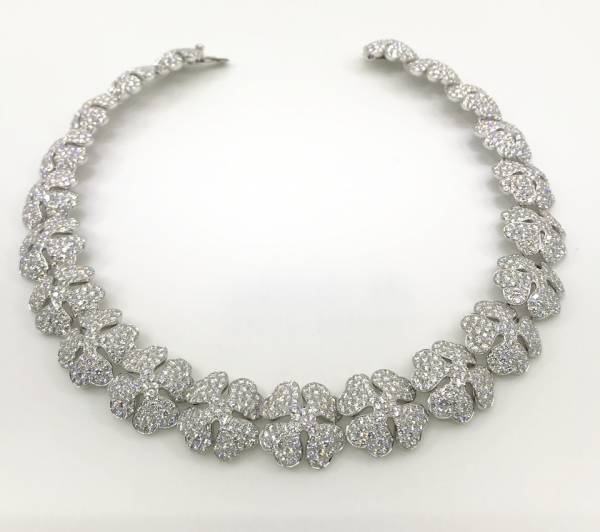 limited CARTIER Necklace | Four Leaf Clover | Whitegold | 1681 Diamonds Pavé