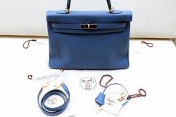 KELLY Bag 35 | blue Agate | Gold Hardware | Leather | July 2017 photo 10