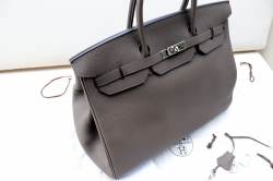 BIRKIN Bag 40 | Etoupe | Palladium Hardware | Leather | April 2016 photo 7