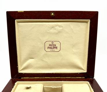 pre owned PATEK PHILIPPE early Mahagoni precious Wood Box for Calendar / Complication Models among others for the References 3450 / 3970 / 3940